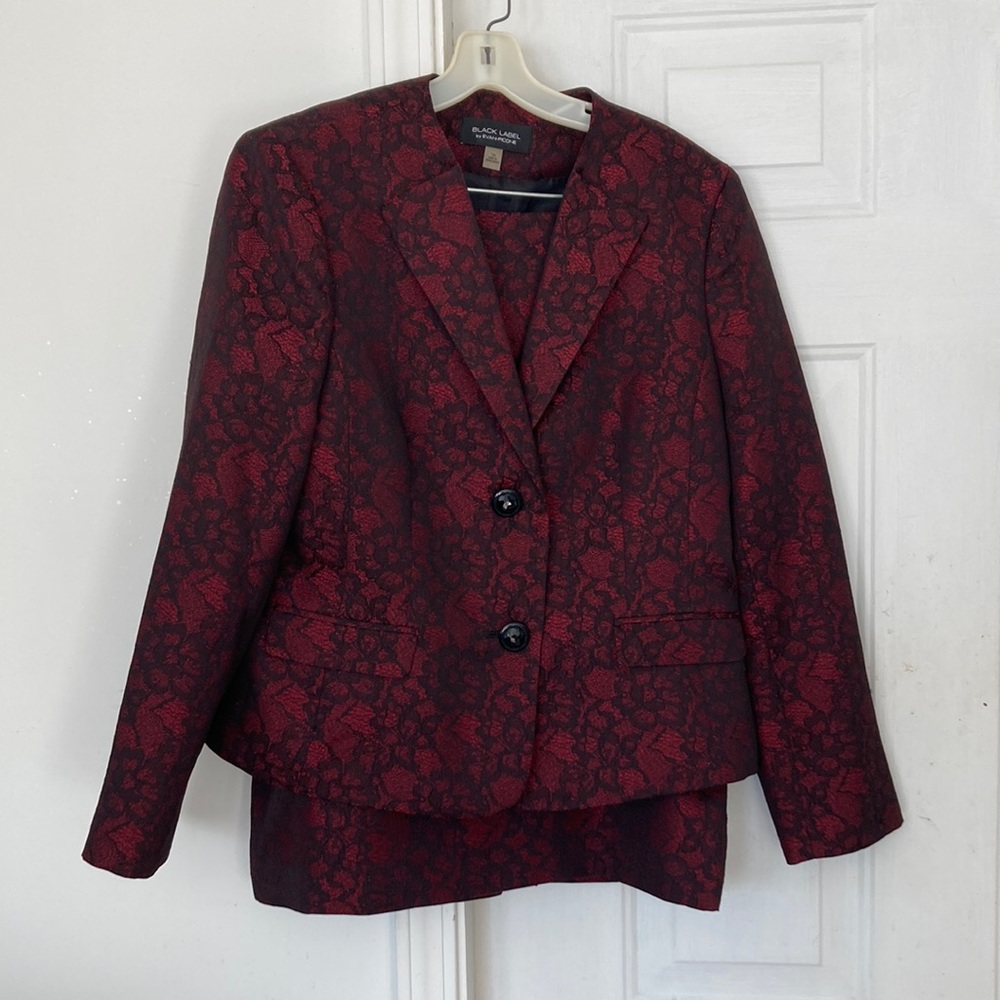 Black Label Evan-Piccone suit,Jacket,23 inches at waist,skirt 23 1/2 inches long